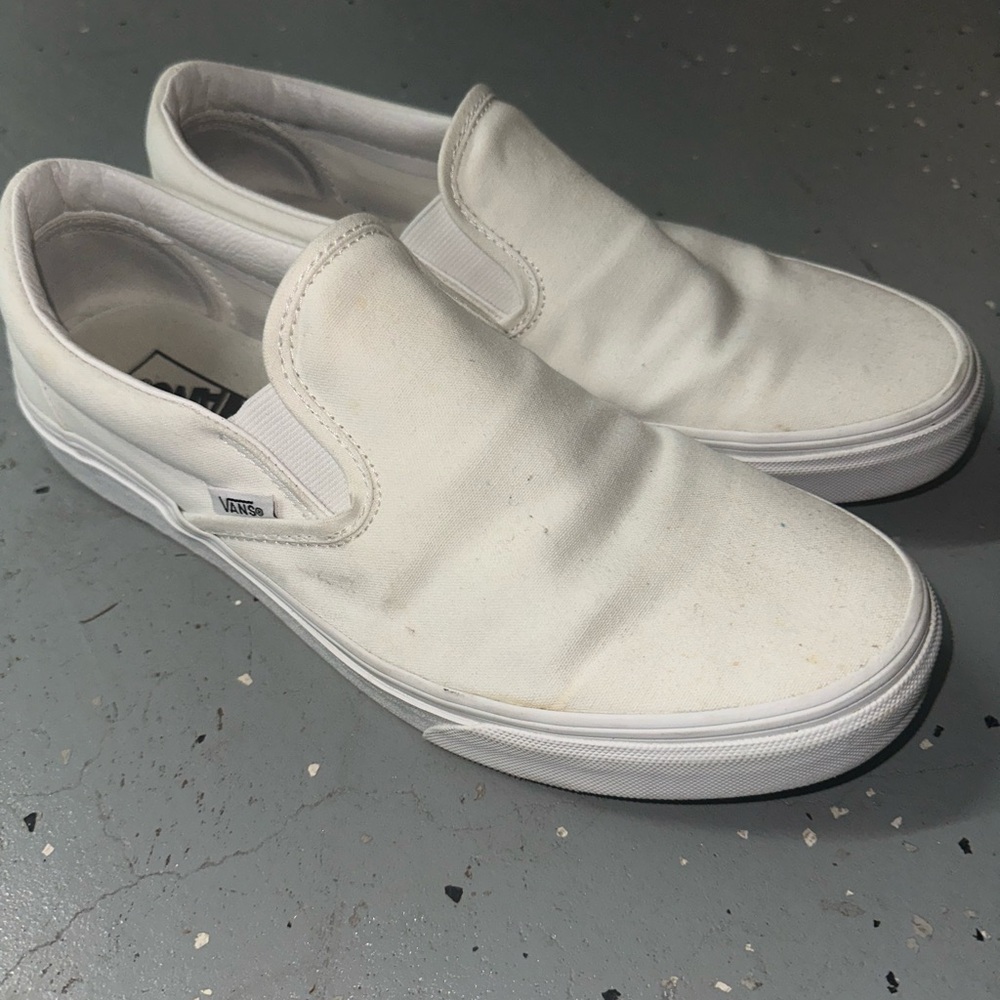 Vans Men's White Slip-On Shoes Size 10.5